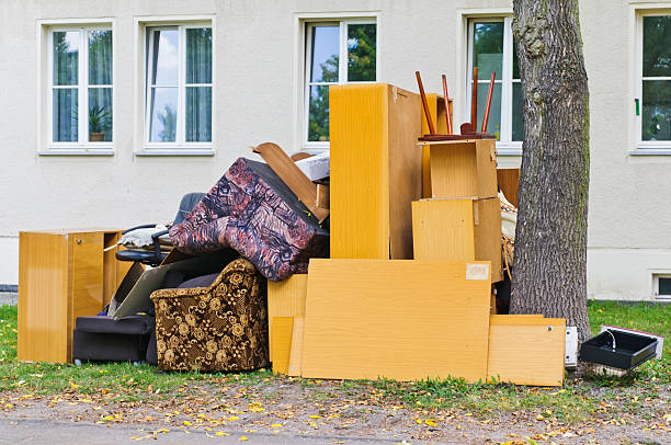 Best Commercial Cleanout Services  in Nes, IL